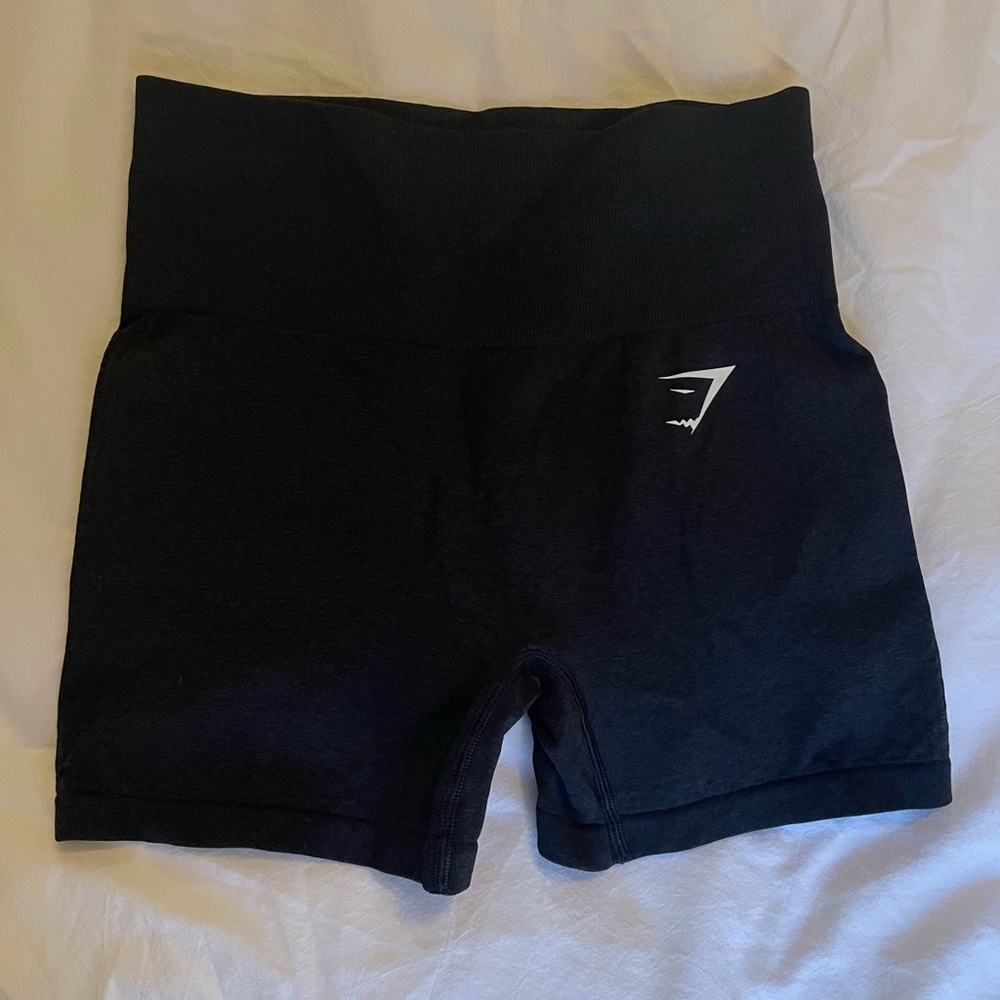 XS black seamless Gymshark shorts